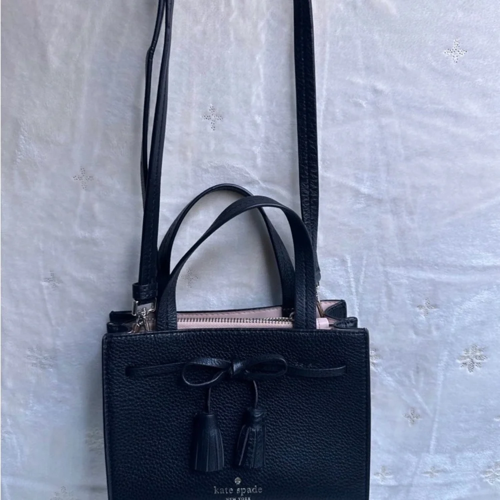 Small Kate Spade Black Crossbody - Picture 4 of 6